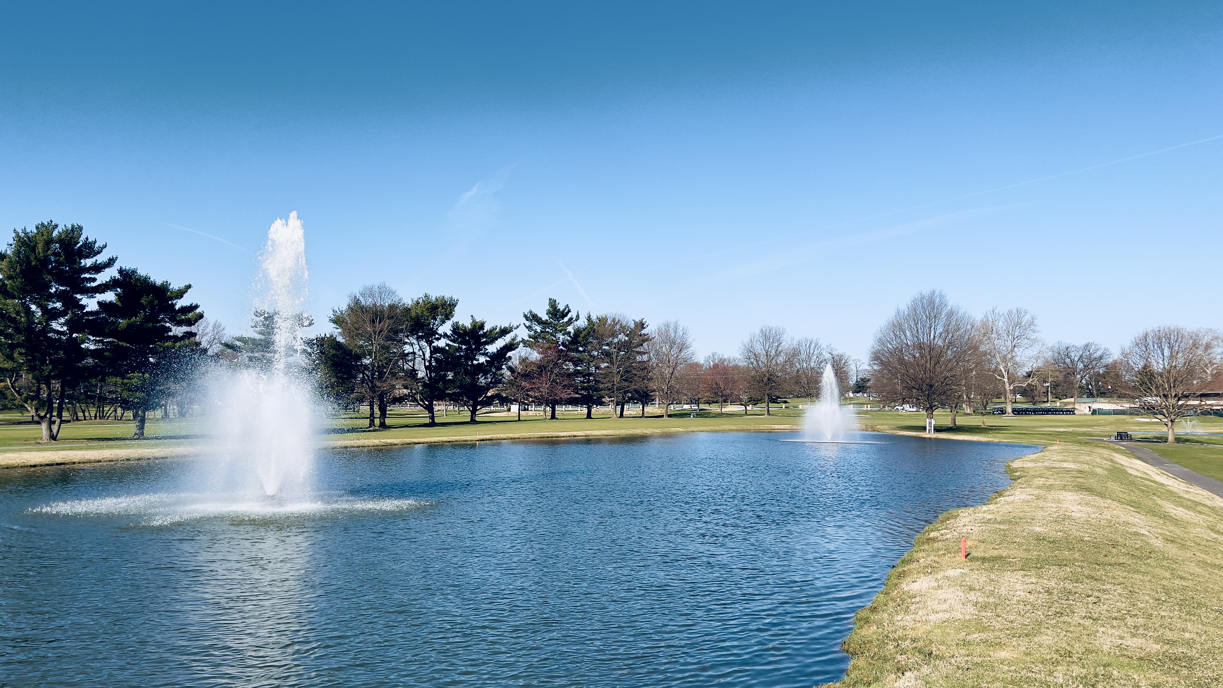 Fountain on golf course